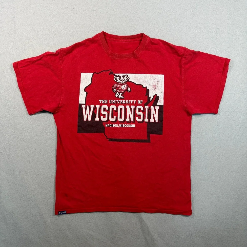 JanSport Wisconsin Madison T Shirt Red Bucky Badger Graphic Tee Men Size M / L
